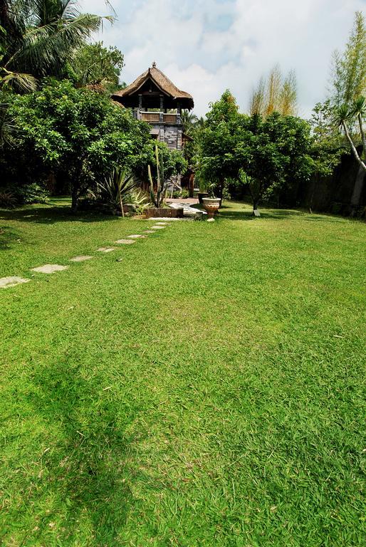 Omah Pakem Hotel Luaran gambar